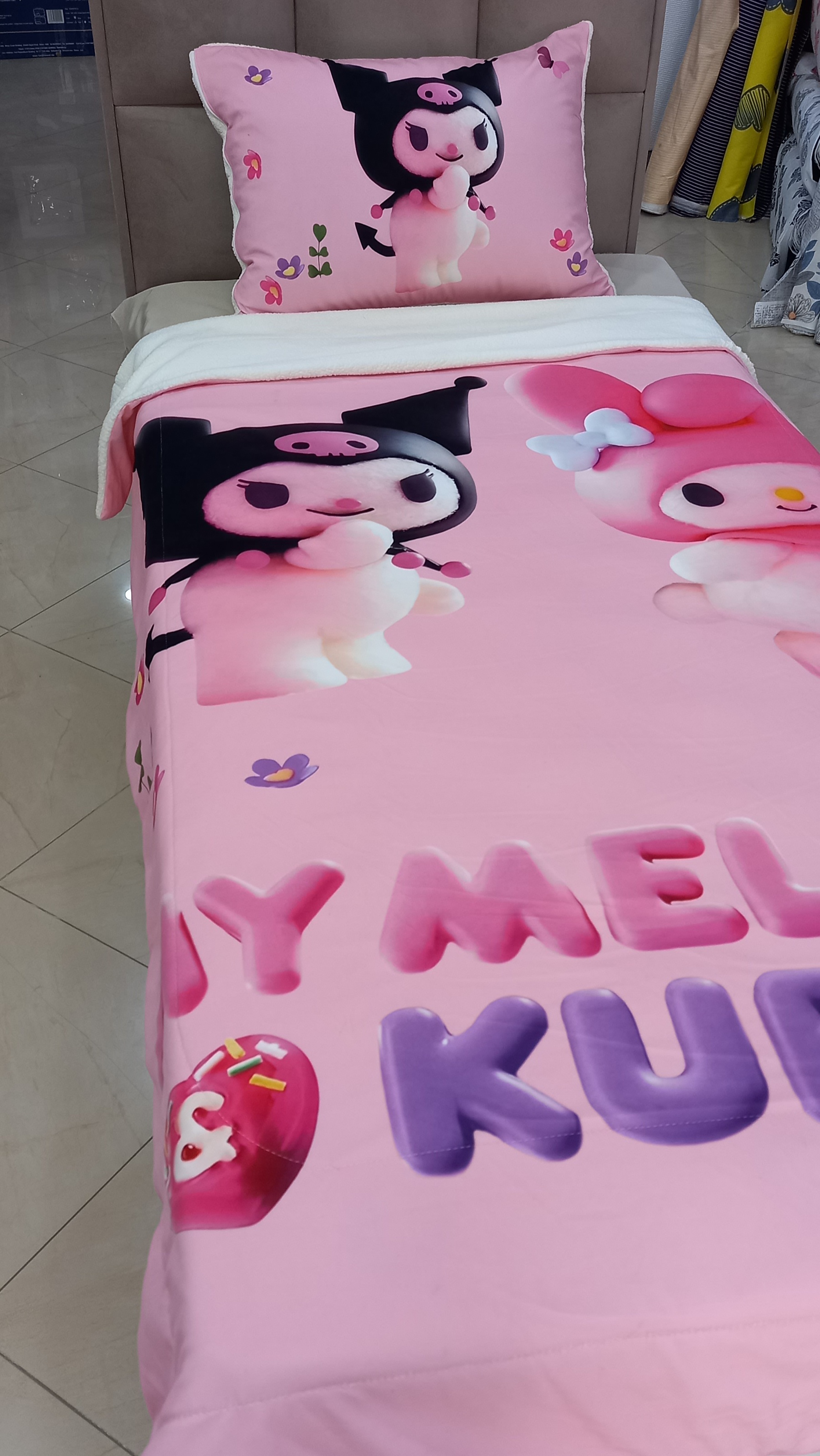 پتو گوسفندی (تدی) یک نفره دولایه طرح کرومی با روبالش